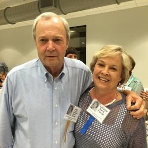 Meet your Posher, Loraine